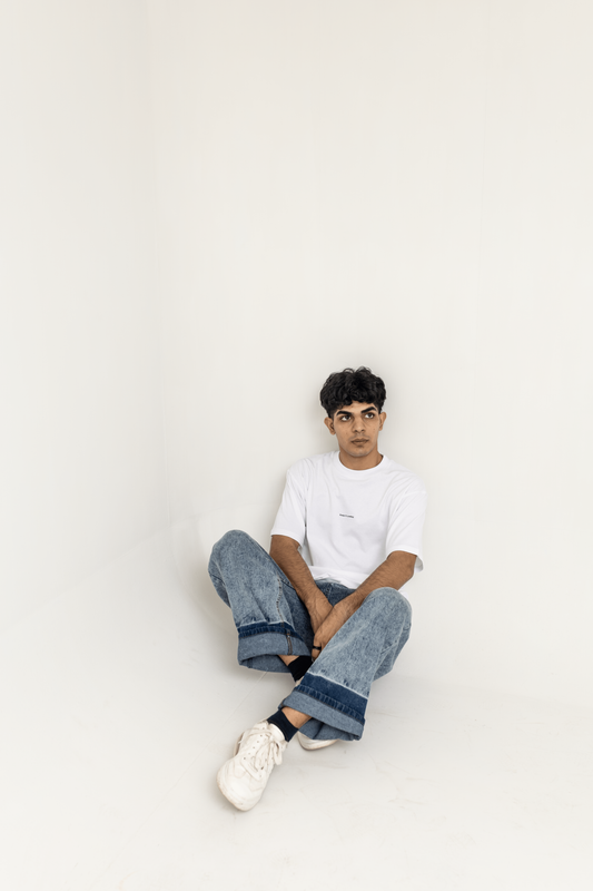 White Signature Drop Sholder T-Shirt