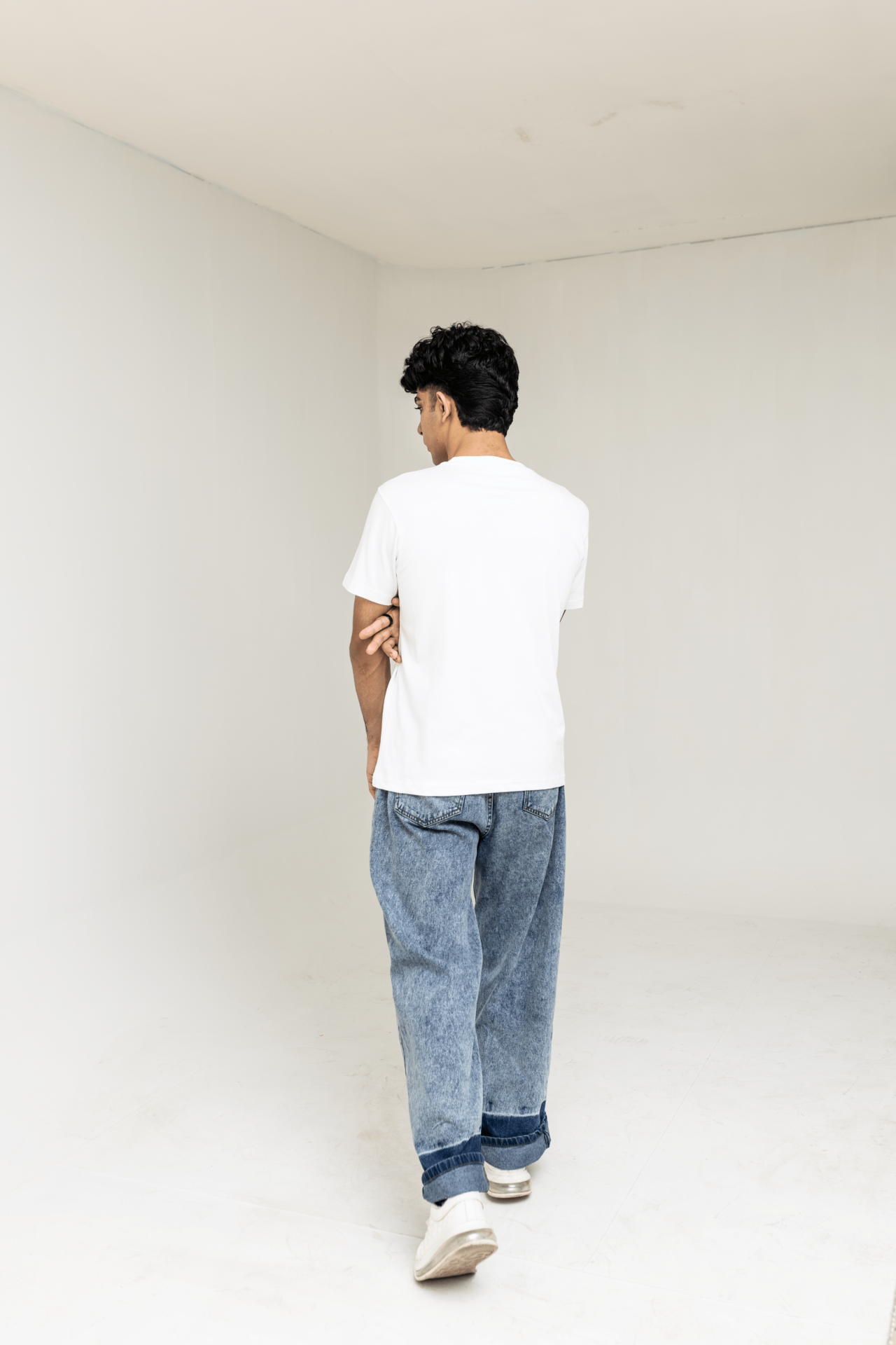 White Plane Drop Sholder T-Shirt