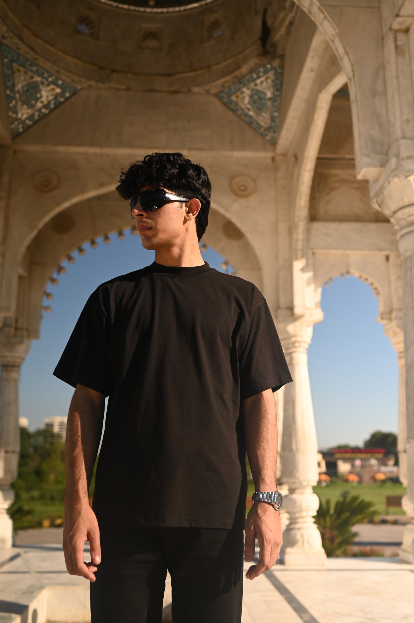 Black Plane Drop Sholder T-Shirt